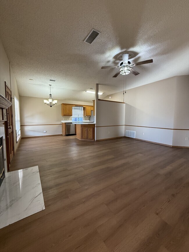 Building Photo - 2207 93rd St