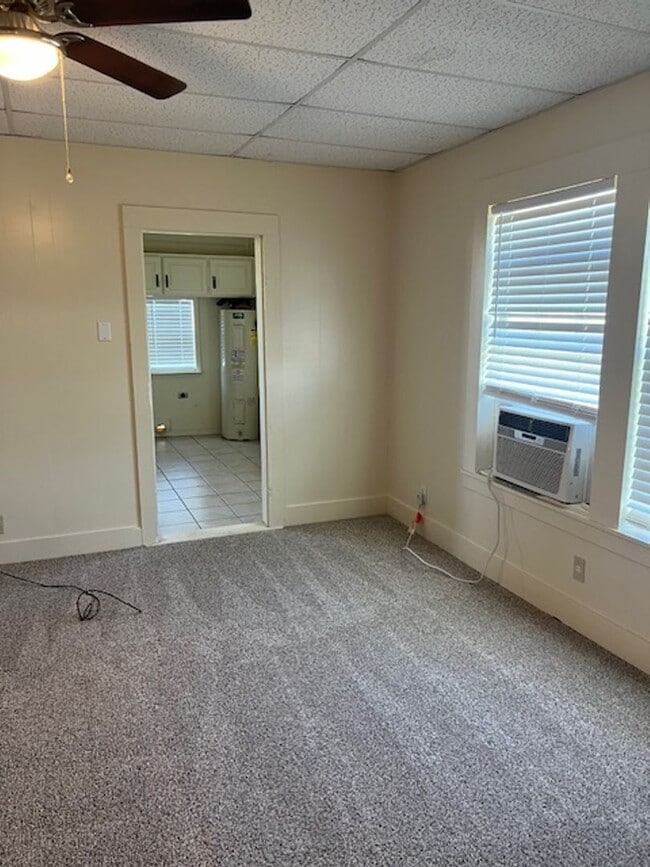 Building Photo - 2 Bedroom 1 Bathroom Georgetown Home