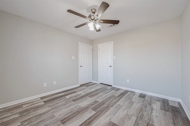 Building Photo - 8714 Garrett St