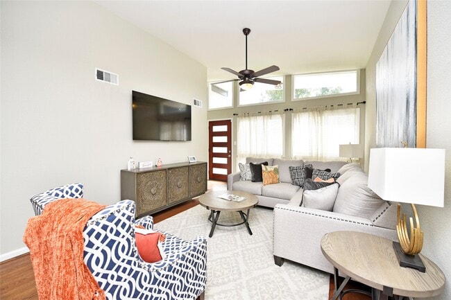 Building Photo - 6330 Mobud Dr