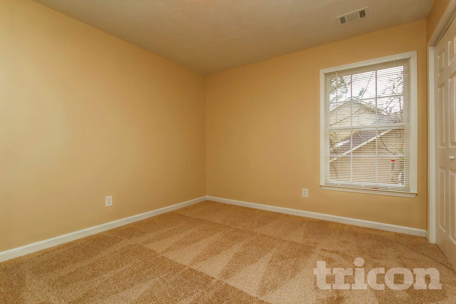 Building Photo - 636 Fair Harbor Dr