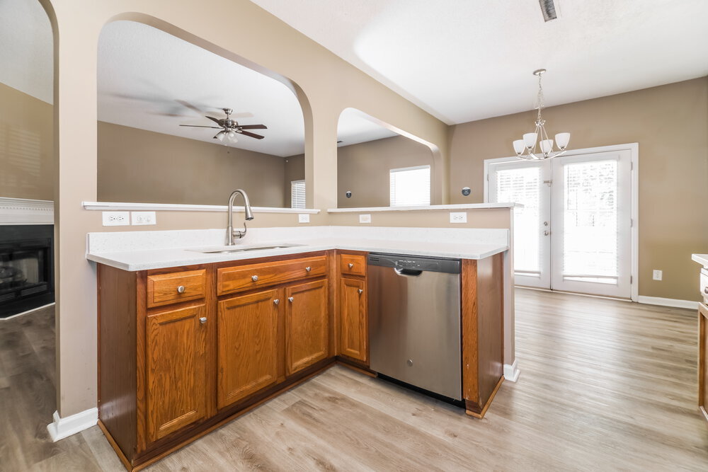 Building Photo - 8401 Neuse Hunter Dr