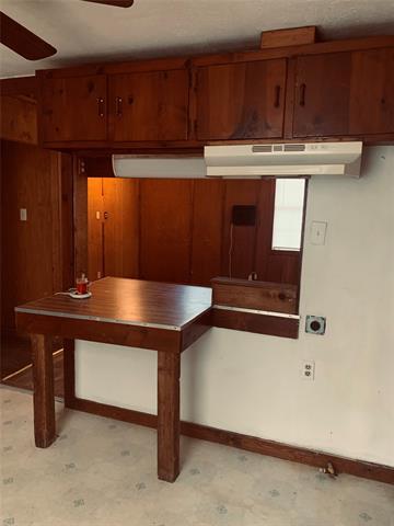 Building Photo - 7046 Camp St