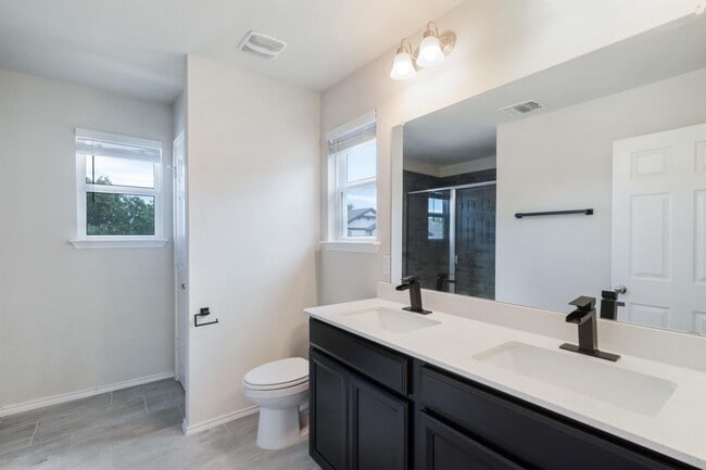 Building Photo - 10402 Abana Way