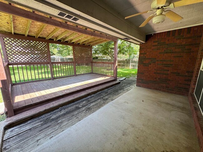 Building Photo - 3-Bedroom House for Rent in Harker  Heights
