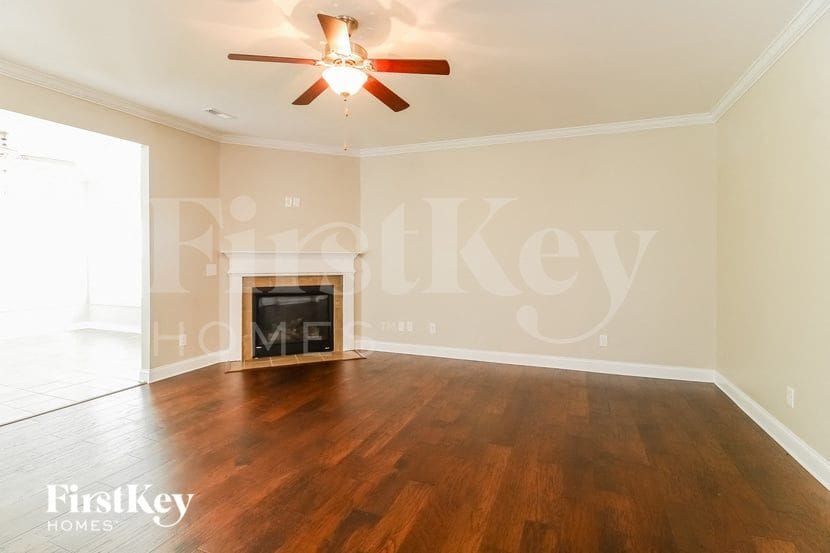 Building Photo - 2802 Fallin Ct