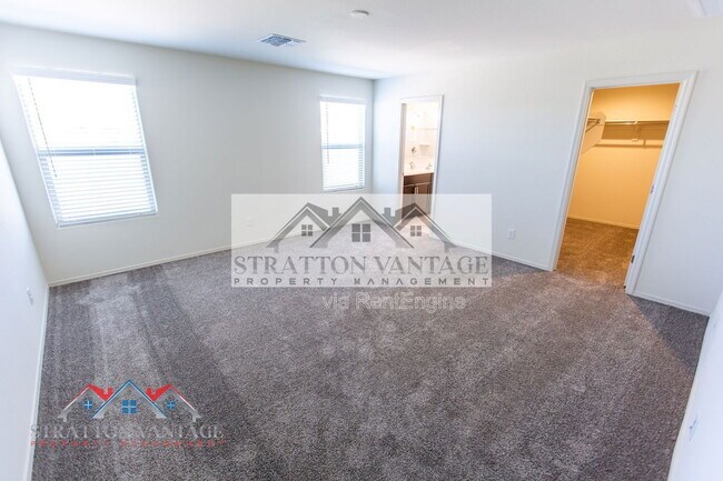 Building Photo - 24618 W Concorda Dr