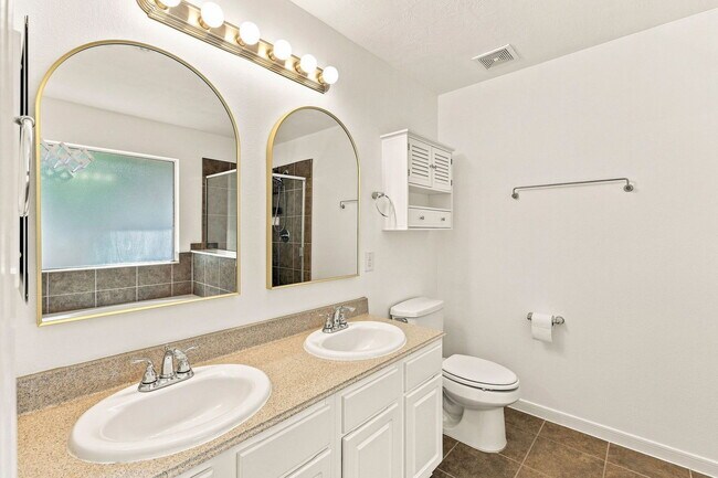 Building Photo - 5923 Deleon Trail Dr