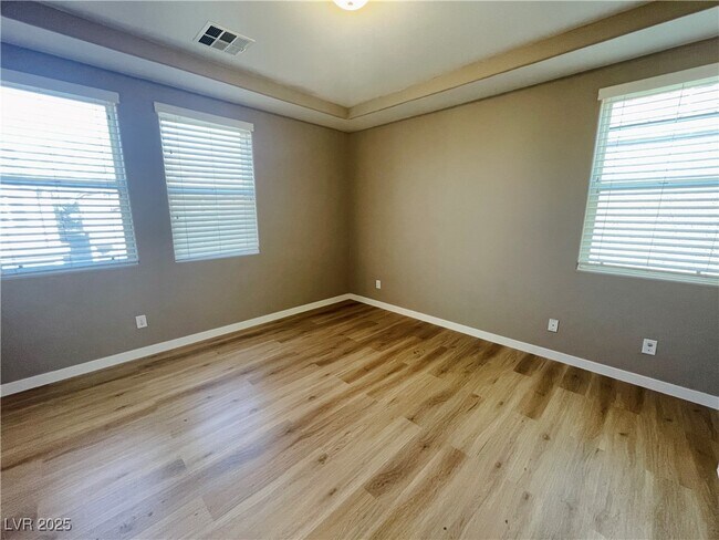 Building Photo - 5358 Panaca Spring St