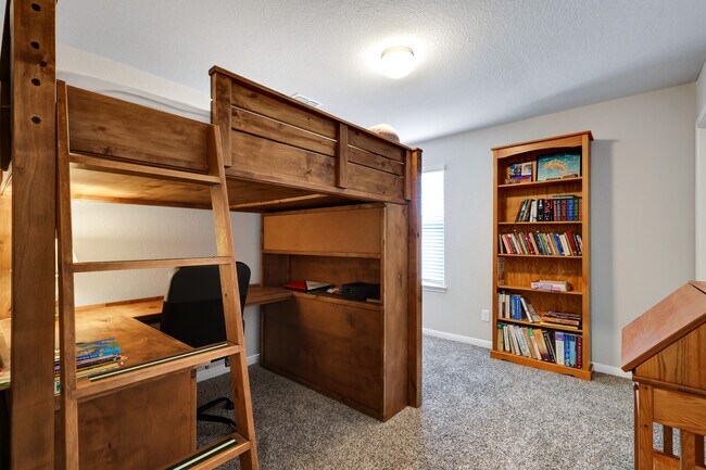 Building Photo - 5119 Topaz Bnd