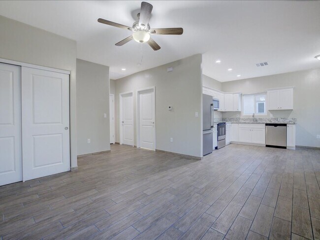 Building Photo - Brand new build, never before lived in! Ne...
