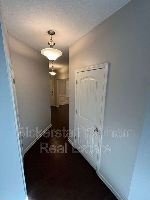 Building Photo - 7426 Sorrel Ct