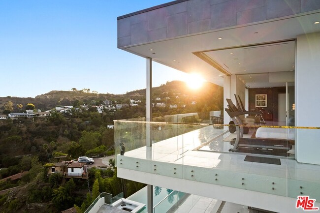 Building Photo - 7080 Mulholland Dr