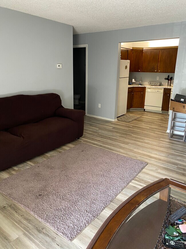 Building Photo - 109 Sussex Pl