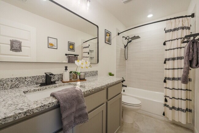 Building Photo - 803 Wax Myrtle Ct