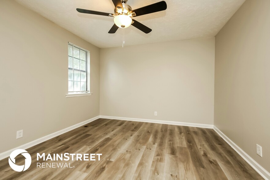 Building Photo - 637 Rehnea Dr