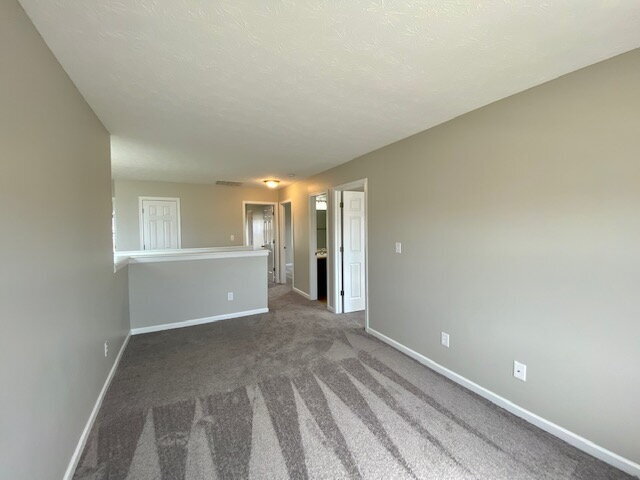 Building Photo - Fantastic 4 Bedroom, 2.5 Bath w/LOFT in Brookfield Place
