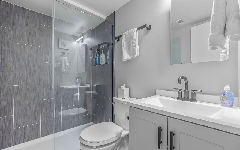 Building Photo - 9628 19th Bay St