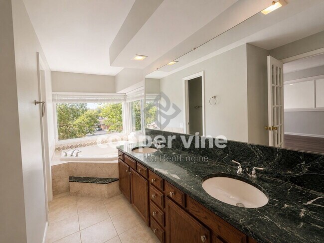 Building Photo - 4249 W 110th Pl