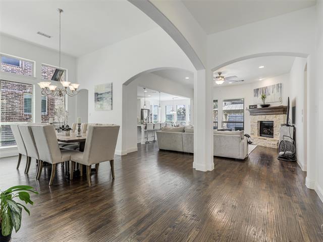 Building Photo - 708 Sandbox Dr