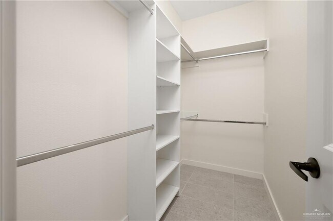 Building Photo - 19 S 25th St