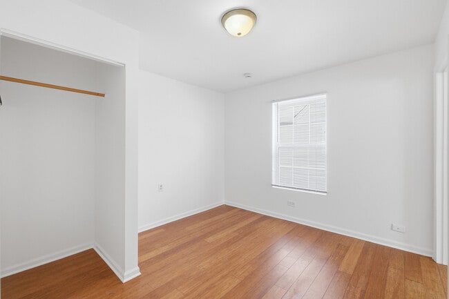 Building Photo - 426 Alpine Dr