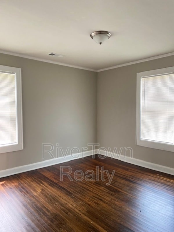 Building Photo - 822 Kippley St