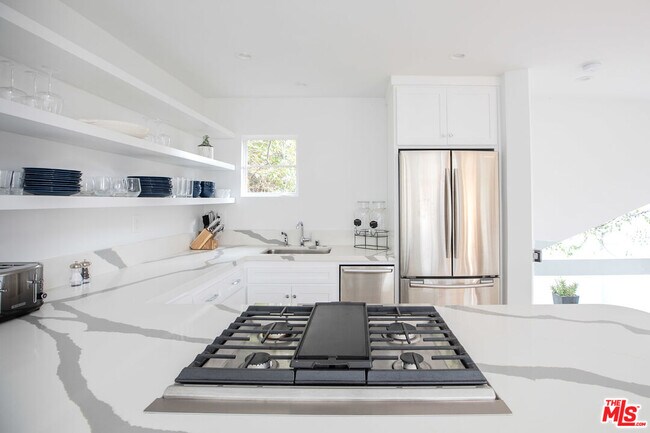 Building Photo - 29233 Heathercliff Rd