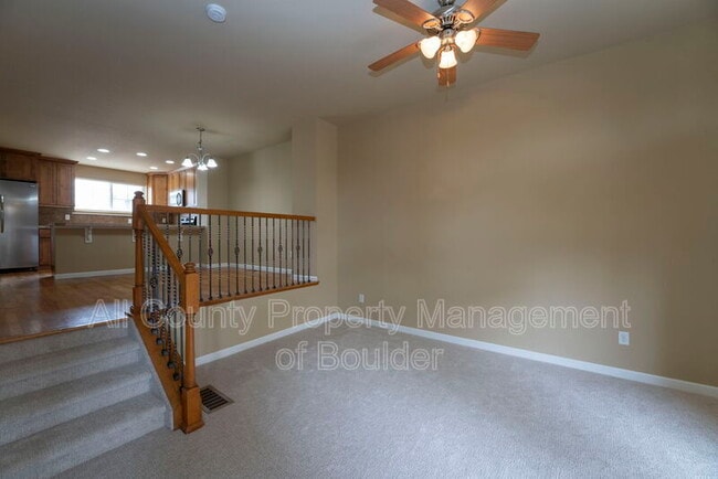 Building Photo - 1667 Venice Ln