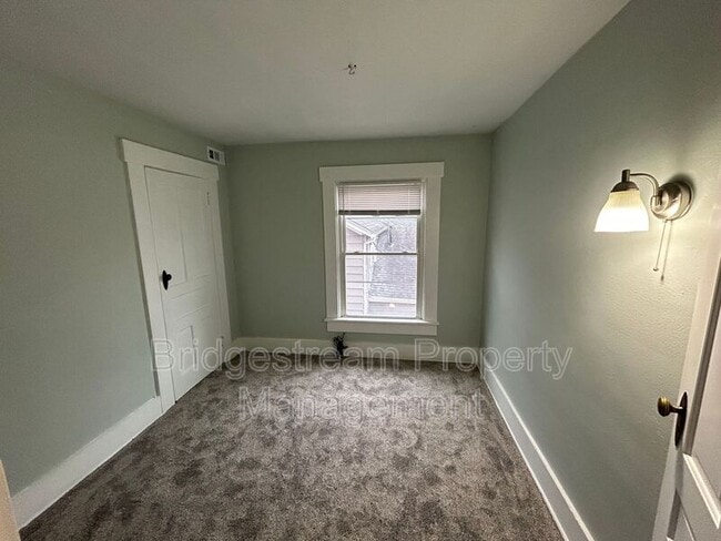 Building Photo - 209 S Second Street