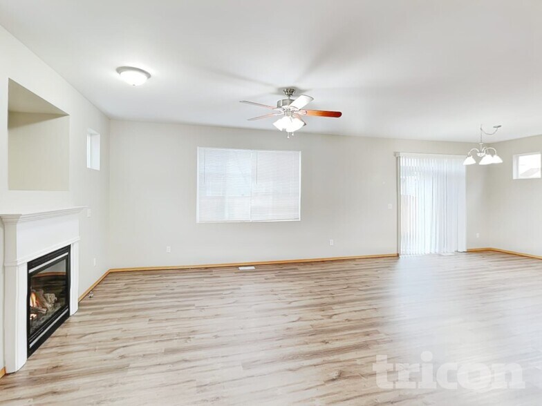 Building Photo - 6901 41st St E