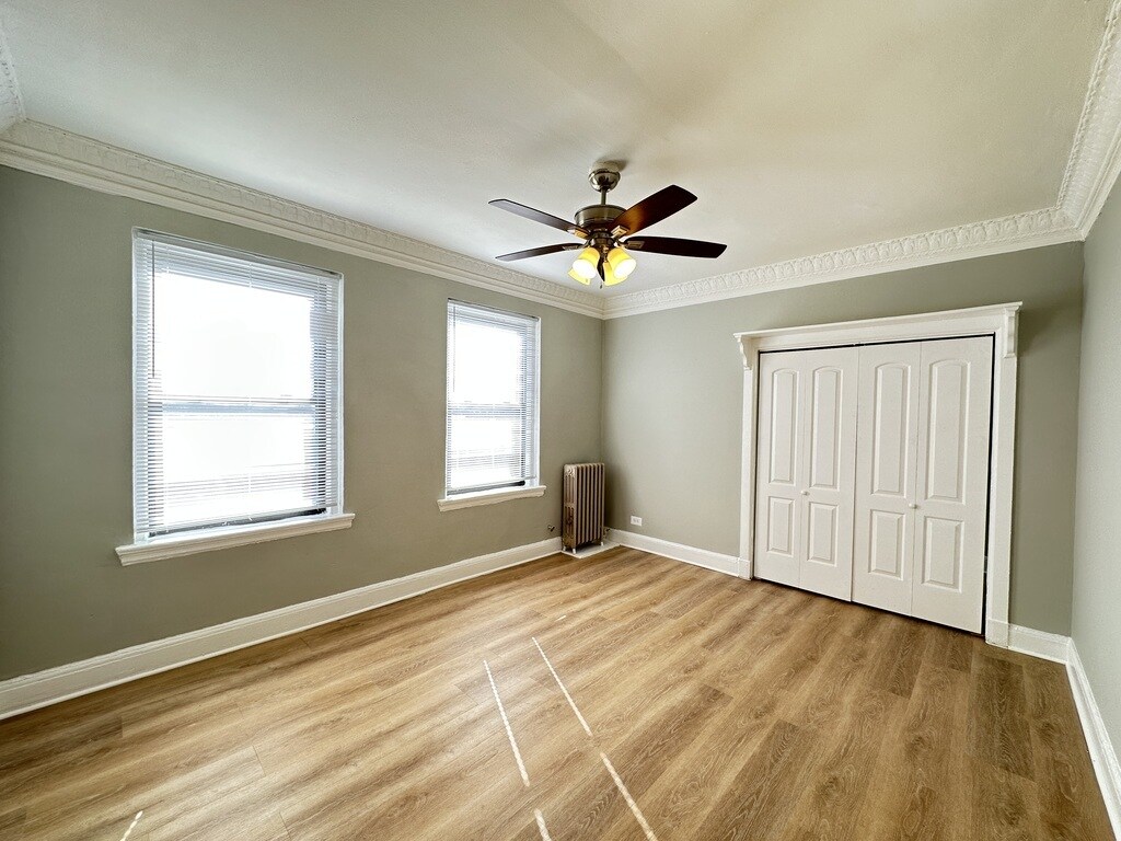 Building Photo - 3832 N Fremont St