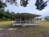 Building Photo - 3830 Huckleberry Rd