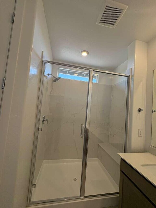 Building Photo - 4738 E Kenneth Ln