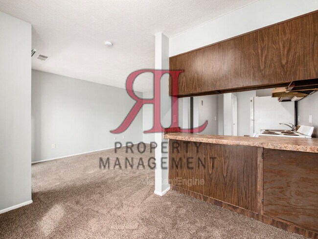 Building Photo - 155 N 17th St