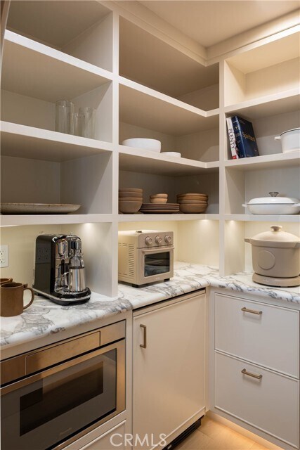 Building Photo - 2703 Via Montecito