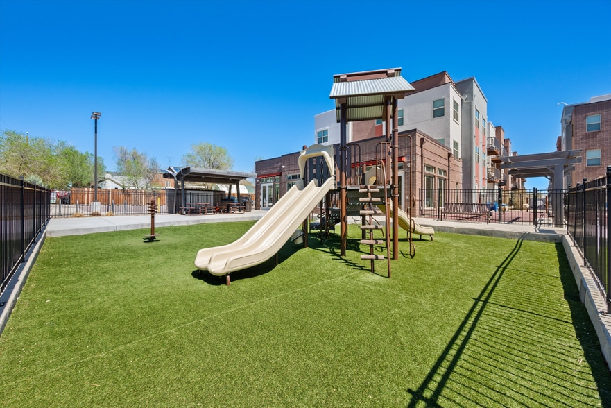 Building Photo - Baker School Apartments