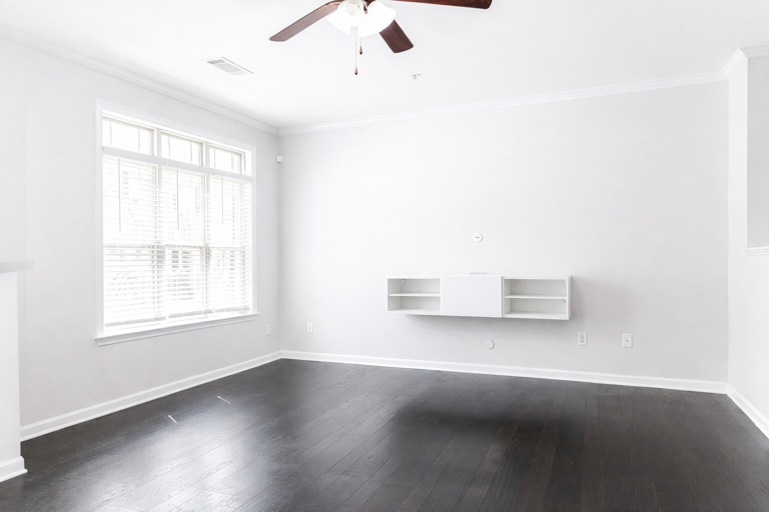 Building Photo - 544 Ridge View Xing