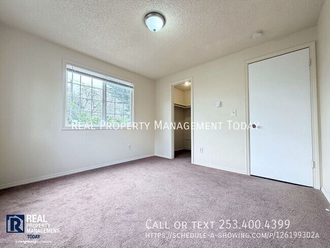 Building Photo - 630-632 S. State St-1
