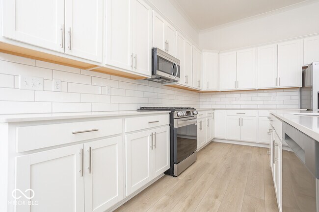 Building Photo - 15384 Cardonia Rd