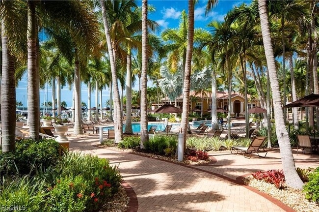 Building Photo - 6061 Silver King Blvd