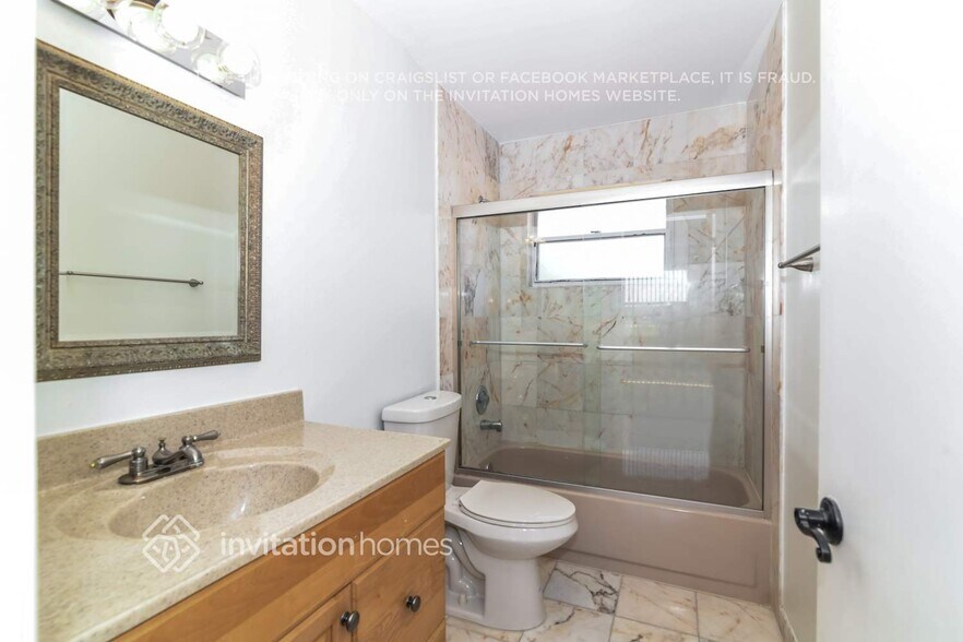 Building Photo - 6731 SW 155th Ave