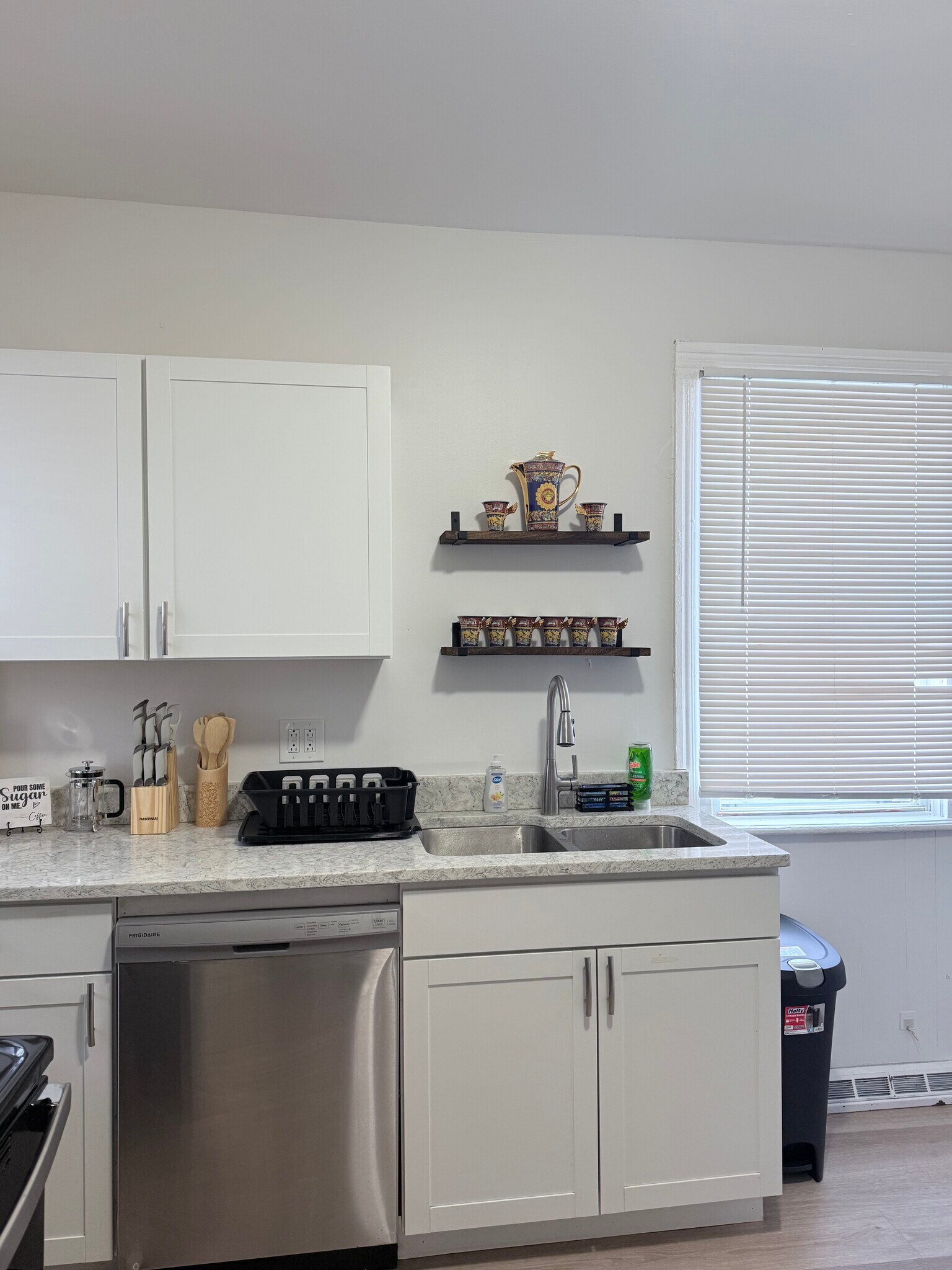 Building Photo - 422 Seward St