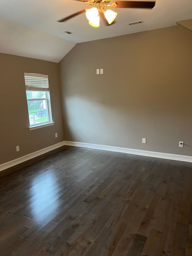 Building Photo - ***Coming Soon***East Brainerd