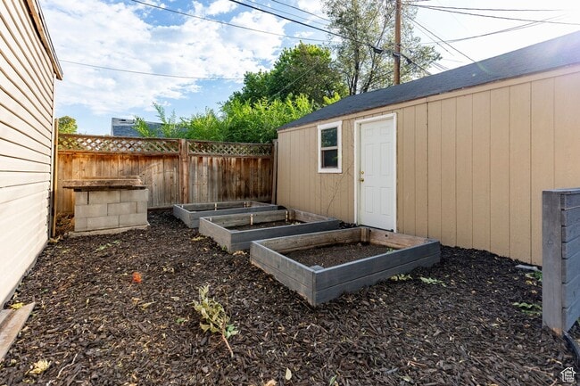 Building Photo - Liberty Wells House! Classic Bungalow - with modern finishes! TWO Car Garage!