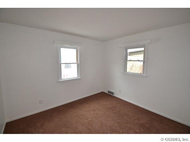 Building Photo - 126 Colin St