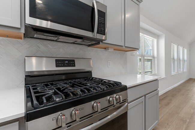 Building Photo - 31427 Vineyard Creek Dr