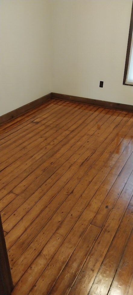 bedroom - 31 Lincoln Ave