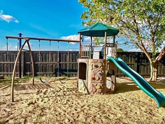 Building Photo - 4908 Glenwood Ln