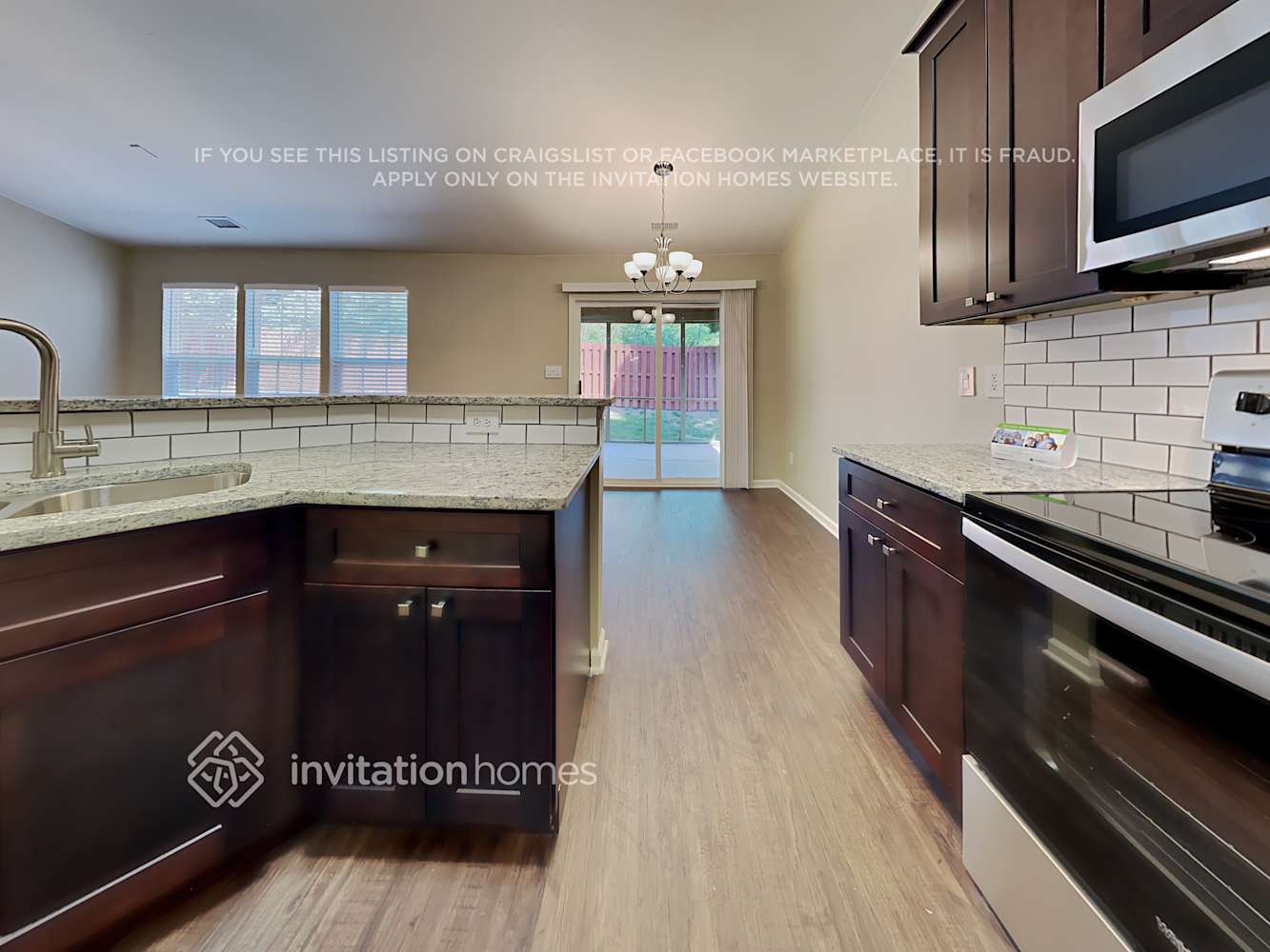 Building Photo - 8402 Angwin Pl